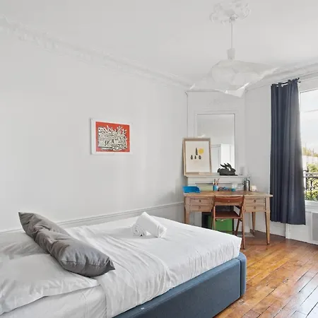 Charming 2br Apt In By Guestready *